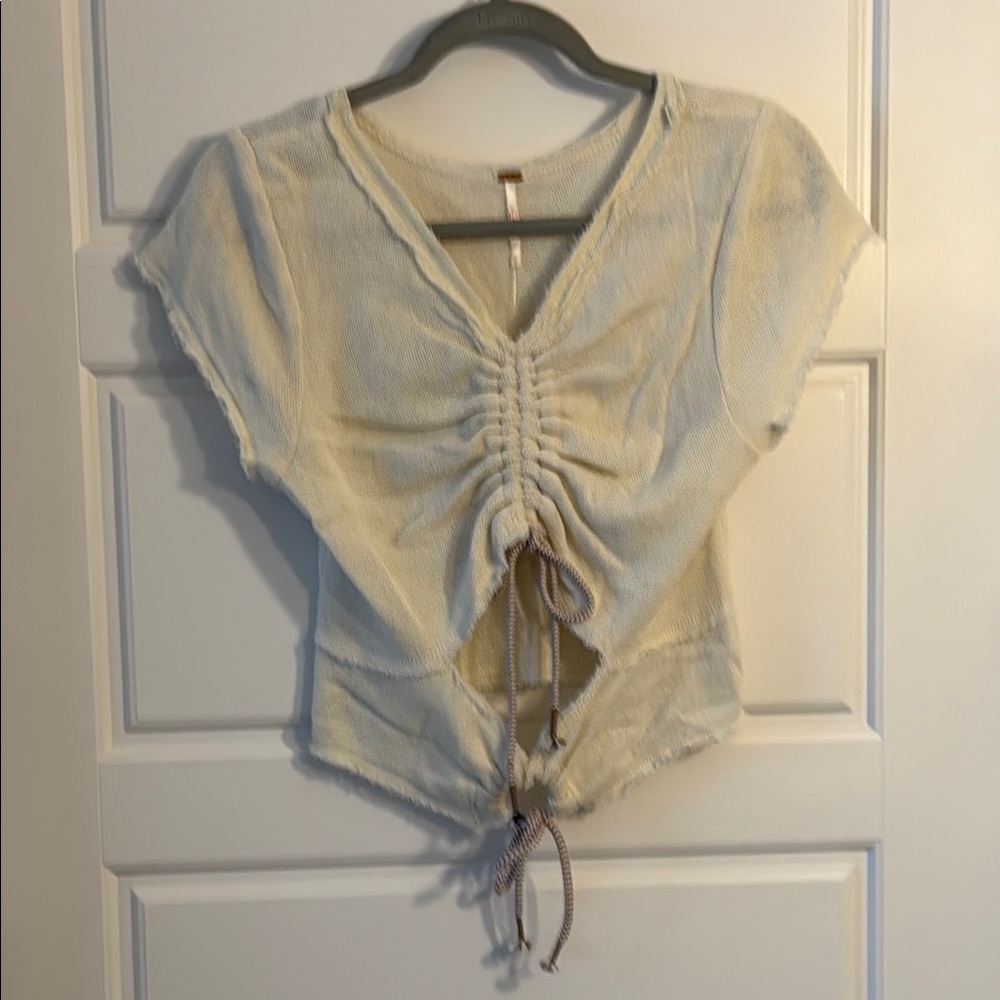 Free People Cream Ruched Cap Sleeve Crop Top
